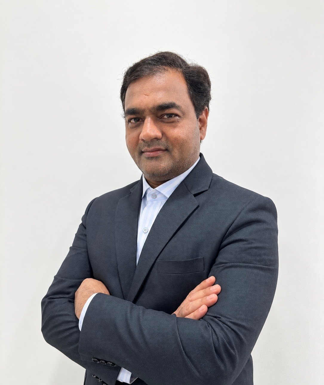 A member of the Surbhi Diam team at the Bharat Diamond Bourse, Mumbai